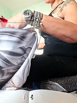 Snapshot of TigreBianca27 chatting on September 24, 2025, 4:02 pm TigreBianca27 online show from September 24, 2025, 4:02 pm