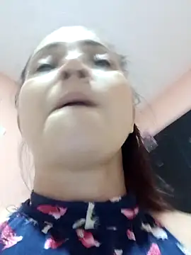 Snapshot of Amanda39 chatting on February 17, 2026, 9:56 pm Amanda39 online show from February 17, 2026, 9:56 pm