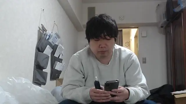 raterate555 online show from March 4, 2026, 11:40 am