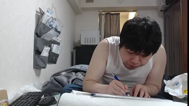 raterate555 online show from May 11, 2026, 11:33 am