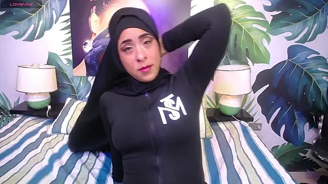 Snapshot of fadila__maysoon chatting on September 10, 2025, 8:08 pm fadila maysoon online show from September 10, 2025, 8:08 pm