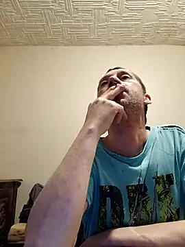 frederic198 online show from December 17, 2025, 9:31 pm