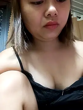 Lin babyy online show from September 12, 2025, 9:36 pm