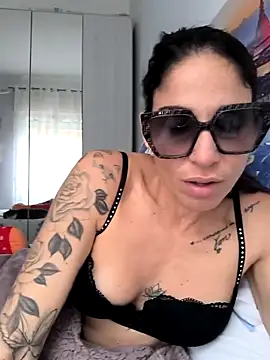 sexy7883 online show from February 24, 2025, 2:15 pm