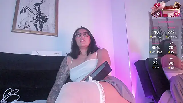 Snapshot of LolaXXXperience chatting on November 6, 2025, 11:36 am LolaXXXperience online show from November 6, 2025, 11:36 am