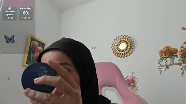 Snapshot of dalila_kemur chatting on February 12, 2026, 3:23 pm dalila kemur online show from February 12, 2026, 3:23 pm