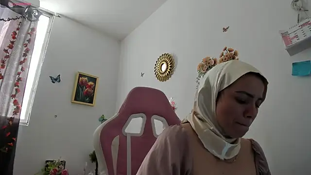 Snapshot of dalila_kemur chatting on February 5, 2026, 2:57 pm dalila kemur online show from February 5, 2026, 2:57 pm