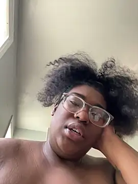 bunbun420247 online show from November 11, 2025, 3:40 pm