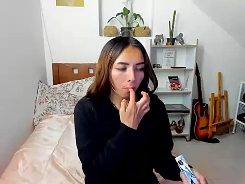 megan doll2123 online show from December 16, 2025, 8:35 pm