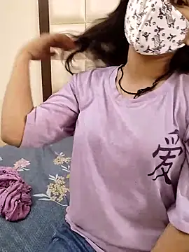 Snapshot of Sex_Queen_aaraya chatting on September 16, 2025, 7:09 am Sex Queen aaraya online show from September 16, 2025, 7:09 am