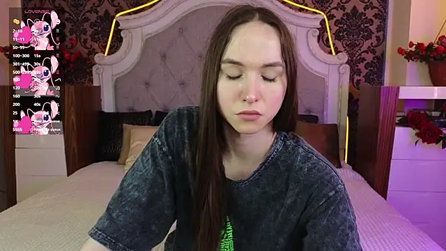 Snapshot of Angeel_Kate chatting on February 5, 2026, 6:20 am Angeel Kate online show from February 5, 2026, 6:20 am