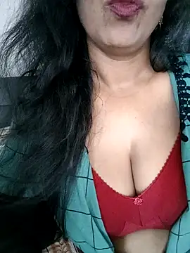 Deepa Sharma143 online show from March 28, 2026, 1:50 am