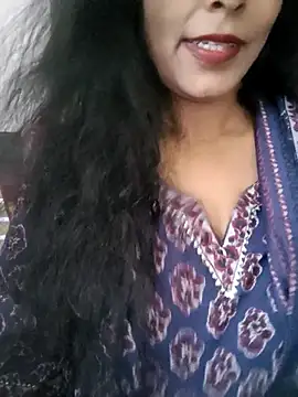 Deepa Sharma143 online show from November 7, 2025, 5:12 am