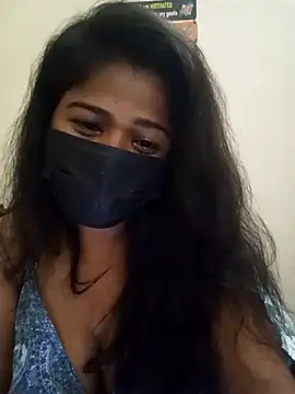 HAANNIAA online show from December 19, 2025, 8:55 pm