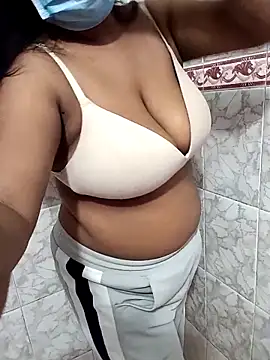 HAANNIAA online show from October 31, 2025, 12:13 pm