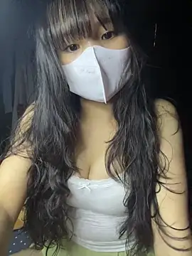 Thu-xinh003 online show from September 28, 2025, 7:04 am