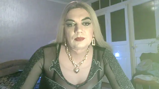 NiraFrost online show from November 4, 2025, 5:50 pm