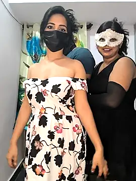 Family02 online show from March 23, 2026, 5:13 pm