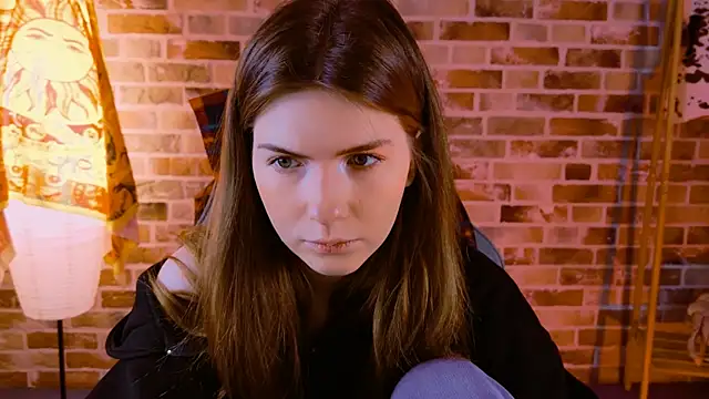 AliceCUNTach online show from October 15, 2025, 5:06 am