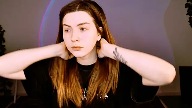 AliceCUNTach online show from November 29, 2025, 5:07 am