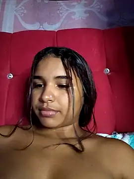 DulceeSalas online show from September 18, 2025, 2:25 am