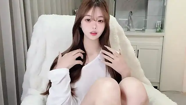 xiaoyugan-99 online show from March 12, 2026, 3:38 pm