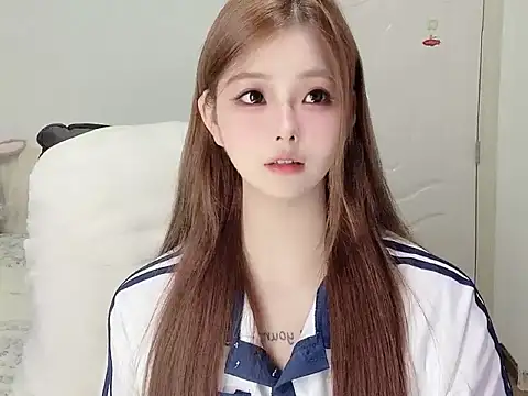 xiaoyugan-99 online show from September 16, 2025, 2:29 pm