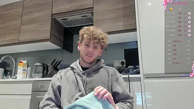 DominantAlex18 online show from November 27, 2025, 6:47 am