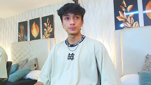 Lean Portman online show from November 10, 2025, 9:31 pm