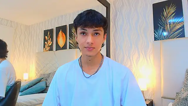 Lean Portman online show from April 17, 2026, 3:04 pm