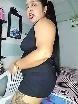 Angelly ricura online show from October 8, 2025, 2:40 pm