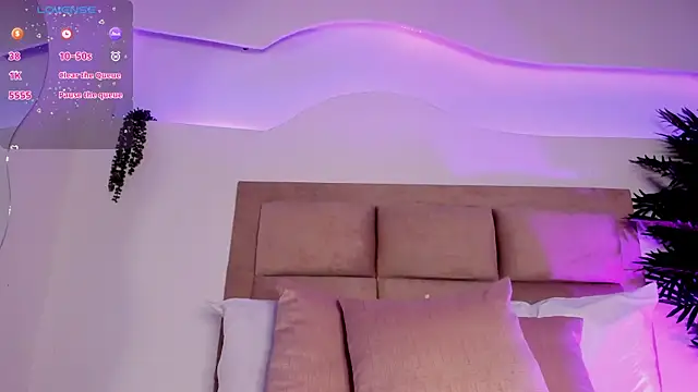 Aliina  Sauvage online show from October 8, 2025, 12:28 pm