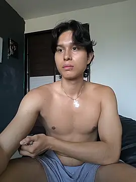 TeddyBear 07 online show from November 11, 2025, 12:33 pm