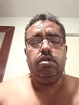 Snapshot of HomHot47 chatting on September 14, 2025, 8:04 am HomHot47 online show from September 14, 2025, 8:04 am