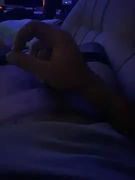 Snapshot of ahmad24sh chatting on November 22, 2025, 2:43 am ahmad24sh online show from November 22, 2025, 2:43 am