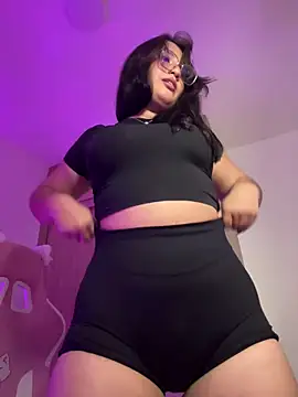 Snapshot of Angeldusttt chatting on February 7, 2026, 1:57 am Angeldusttt online show from February 7, 2026, 1:57 am