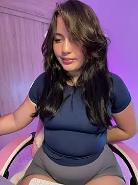 Snapshot of Angeldusttt chatting on February 26, 2026, 2:22 am Angeldusttt online show from February 26, 2026, 2:22 am