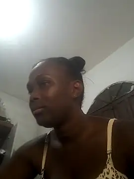 Morena 2021 online show from November 4, 2025, 2:26 am