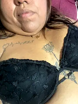 Wenlop online show from November 19, 2025, 11:05 pm