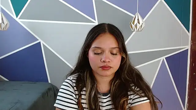 Charlotte greyx online show from September 28, 2025, 6:26 pm