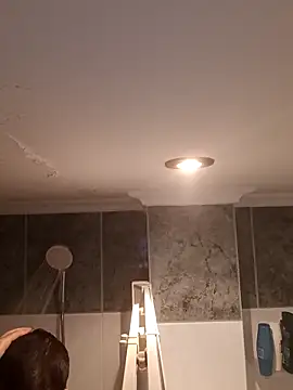 Hitman6911 online show from October 12, 2025, 3:24 pm