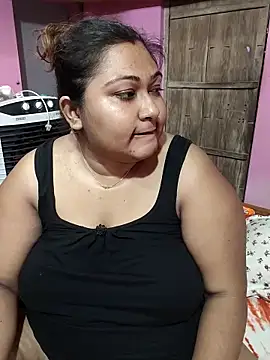 hotbhabhi011 online show from March 26, 2026, 12:53 am