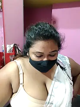 Snapshot of hotbhabhi011 chatting on May 21, 2026, 5:10 pm hotbhabhi011 online show from May 21, 2026, 5:10 pm