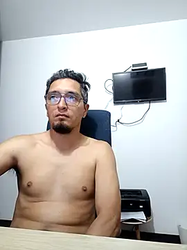 Snapshot of eduardohot15_80 chatting on September 15, 2025, 8:37 am eduardohot15 80 online show from September 15, 2025, 8:37 am