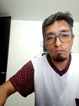 Snapshot of eduardohot15_80 chatting on September 9, 2025, 3:49 am eduardohot15 80 online show from September 9, 2025, 3:49 am