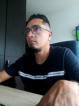 Snapshot of eduardohot15_80 chatting on September 17, 2025, 8:55 pm eduardohot15 80 online show from September 17, 2025, 8:55 pm