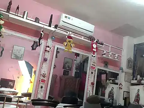 Gddss Cummer online show from November 30, 2025, 3:57 pm