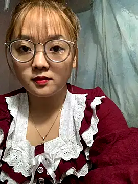 July-y online show from October 1, 2025, 4:39 am
