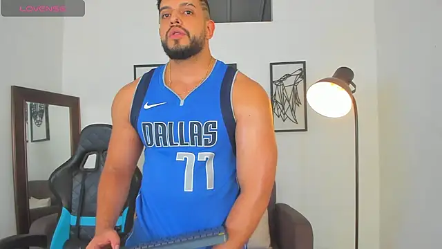 Justin kingX7 online show from November 22, 2025, 9:02 pm