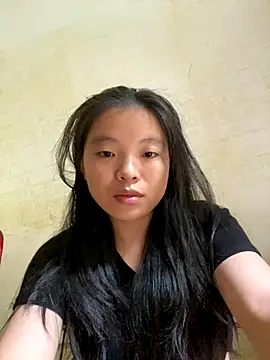 viluna online show from October 1, 2025, 7:35 am